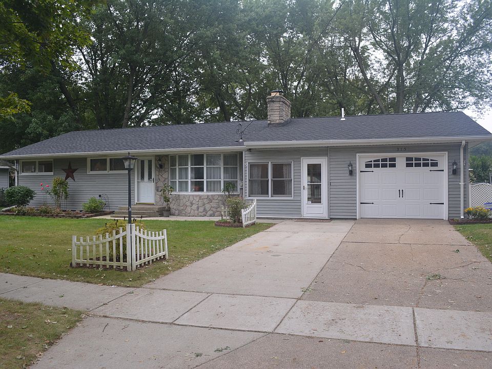 1st image of 315 Connecticut Dr
