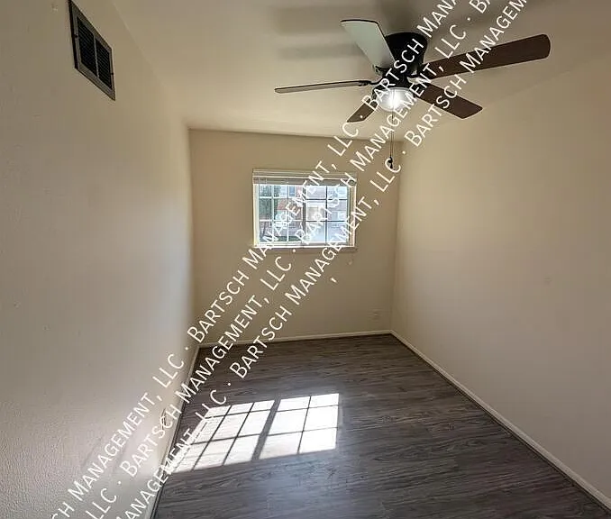 N84W15482 Menomonee Ave #2 — Photo 11