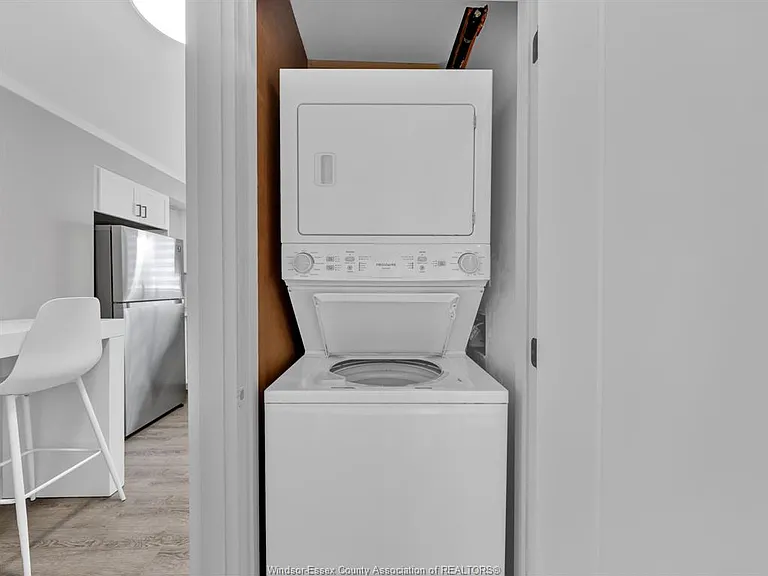 1904 Olive Rd #1 — Photo 6