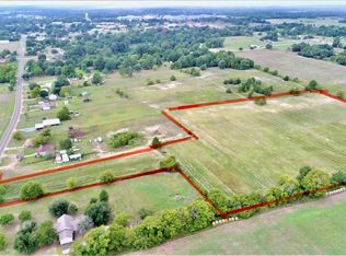 Fm 227 E, Grapeland, TX 75844