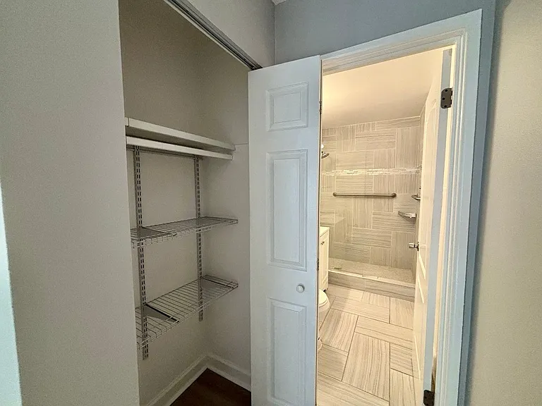 520 Rentals — Photo 59