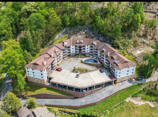 616 Turkey Nest Rd APT 307, Gatlinburg, TN 37738