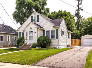 1030 8th Ave SE, Rochester, MN 55904