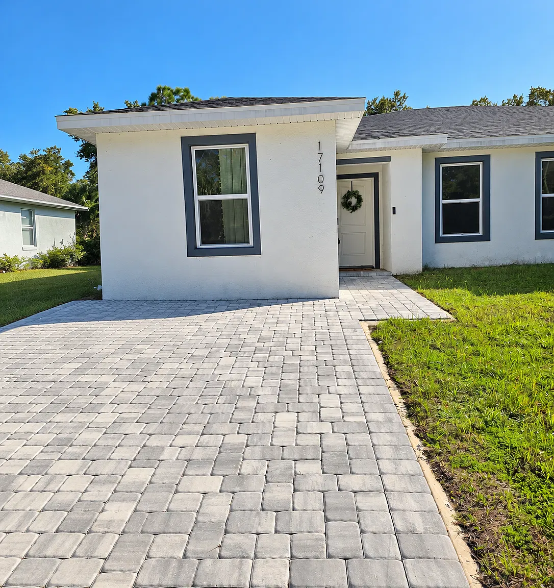 3 bed, 1200 sqft, $3,000 — Photo 3