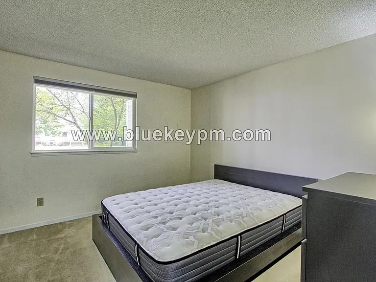 13216 NE Salmon Creek Ave #S5 — Photo 8