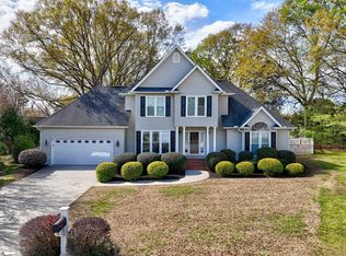 19 Parkcrest Ct, Simpsonville, SC 29681