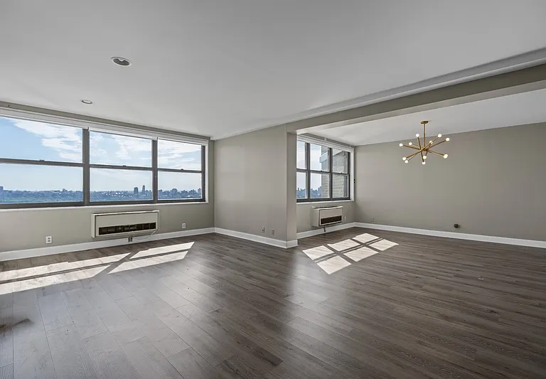 7004 John F Kennedy Blvd E #1-42C — Photo 2