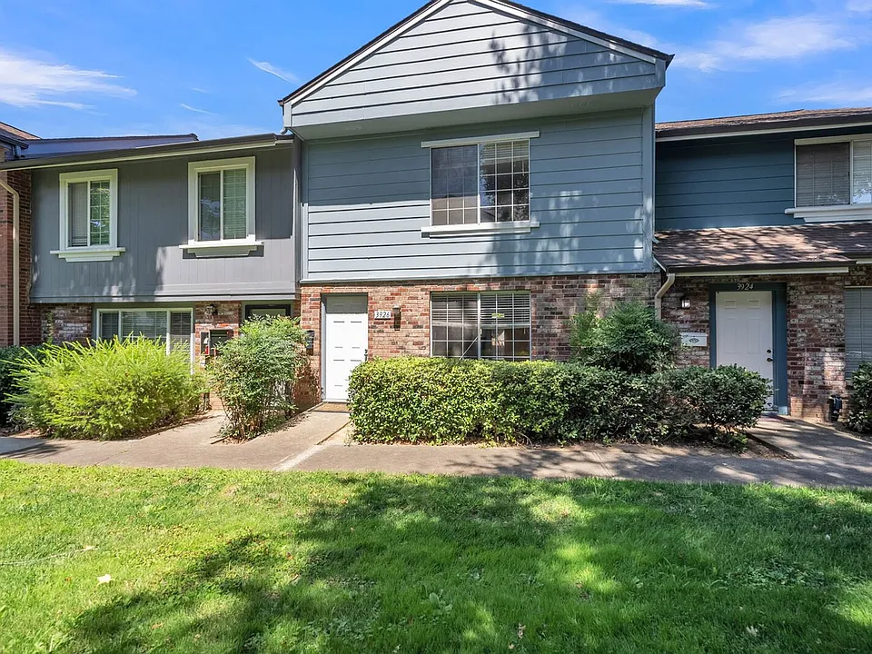 3926 Oak Villa Cir