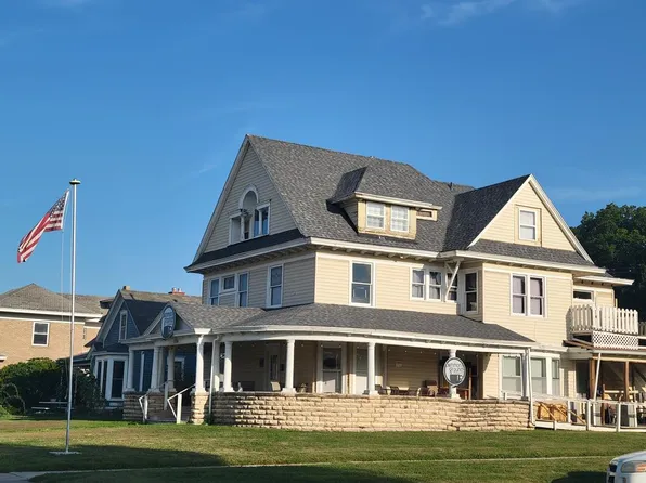 104 E 7th St, Concordia, KS 66901