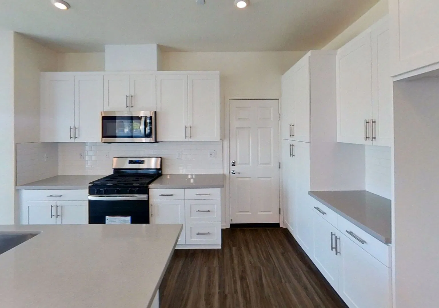 1995 Barrington Pl. | 4 Bedroom 3 Bath w/Loft Available 11/10/2026 — Photo 4