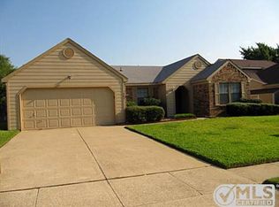 505 Sage Ln, Euless, TX 76039