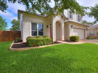 409 Hunters Point Ct, Leander, TX 78641