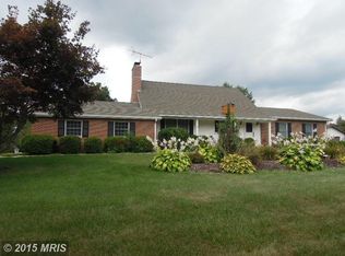 3810 London Bridge Rd, Sykesville, MD 21784