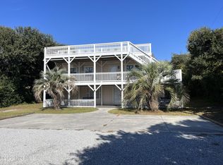5708 Emerald Dr, Emerald Isle, NC 28594