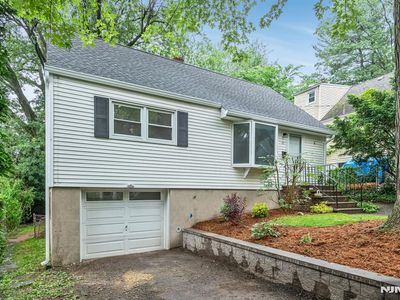 97 Palisade Ave, Leonia, NJ, 07605