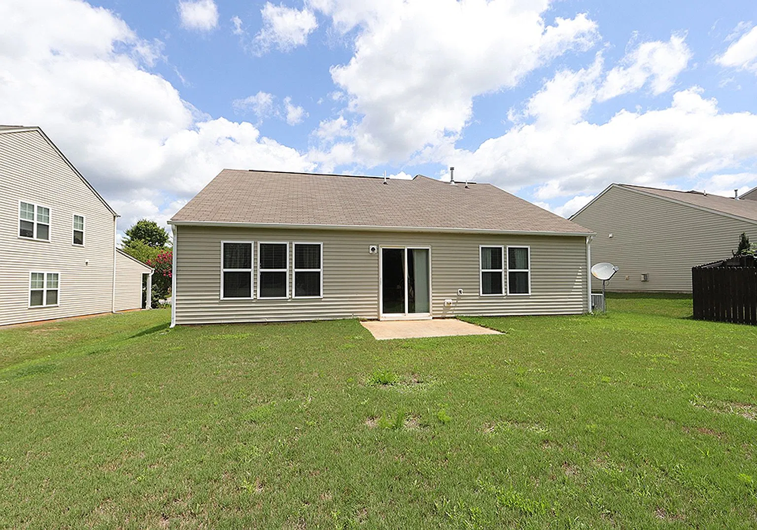 3-Bedroom Home with Bonus Room in Collington Farms — Photo 2