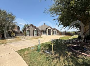 8300 Blue Periwinkle Ln, Fort Worth, TX 76123
