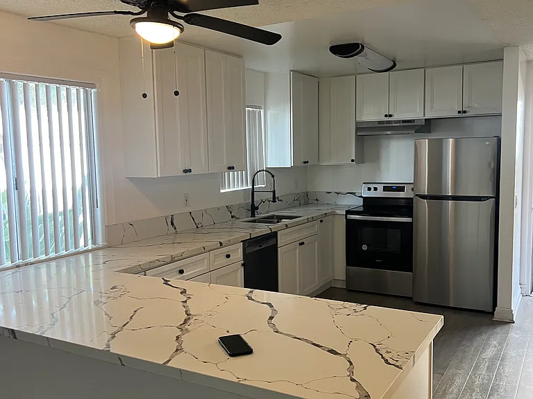 Pebble Cove Apartment Homes — Photo 8
