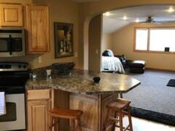 4112 Lakefront Dr