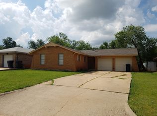 28 SW 54th St, Oklahoma City, OK 73109