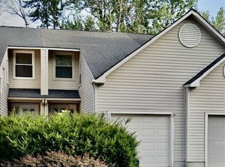 4274 Anguilla Dr, Liverpool, NY 13090