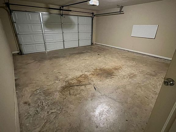 5th image of 1735 Ozark Dr