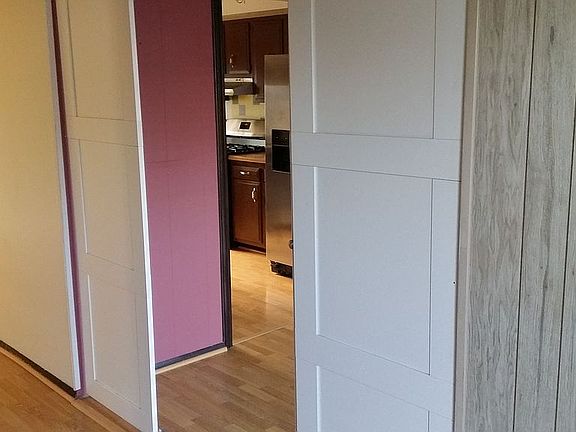 3rd image of 346 Colony Green Dr