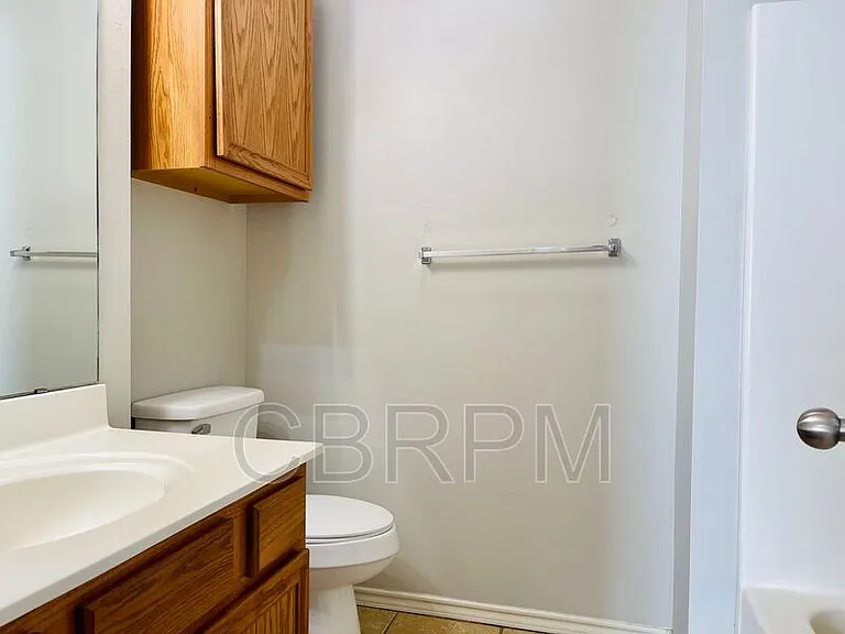 502 N Chicago Ave #B — Photo 9