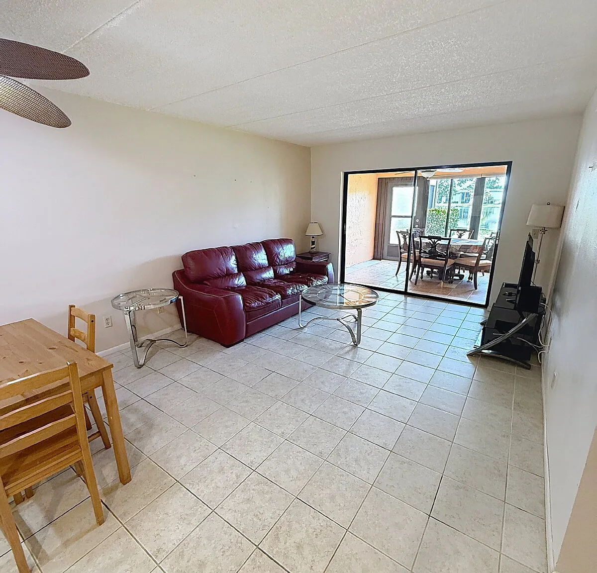 217 Woodlake Wynde, Oldsmar, FL 34677 — Photo 4