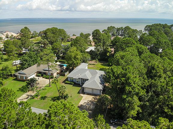 674 Forest Shore dr-3