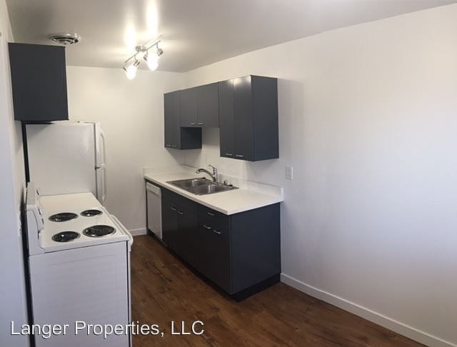 1st image of 848 NE 67th St APT 205