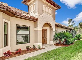 6599 Roma Way, Naples, FL 34113