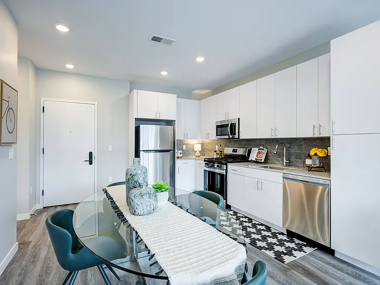 2 Bedroom Apartment Home