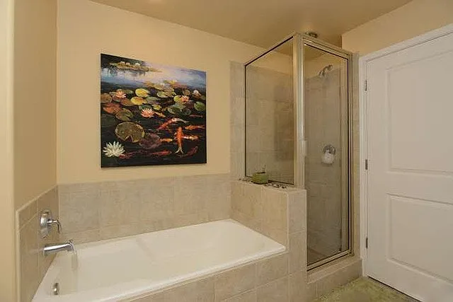 215 N Ctr #504 — Photo 14