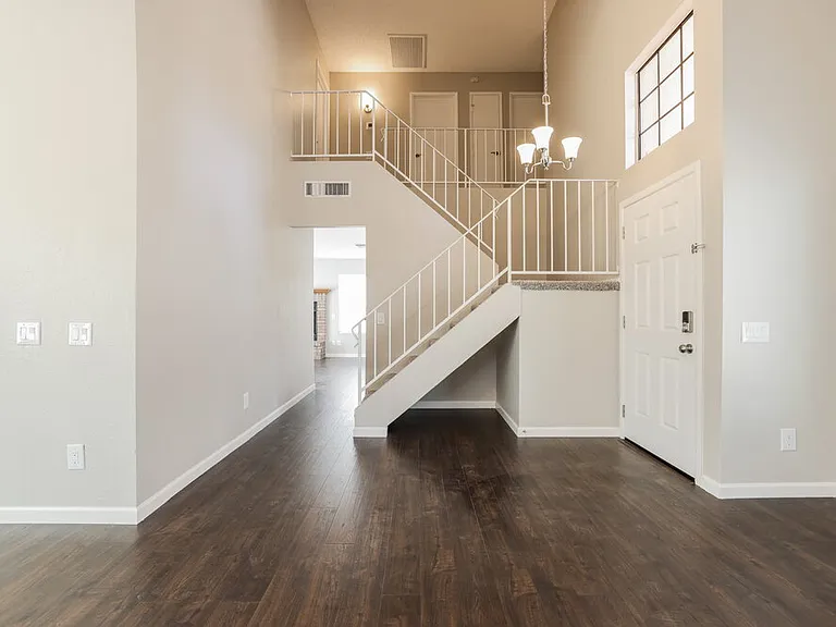 2811 W Calle Del Tigre — Photo 7