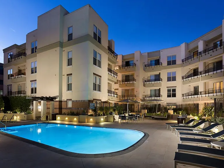 Avalon Pasadena