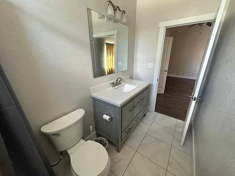 1201 S Palmetto — Photo 22