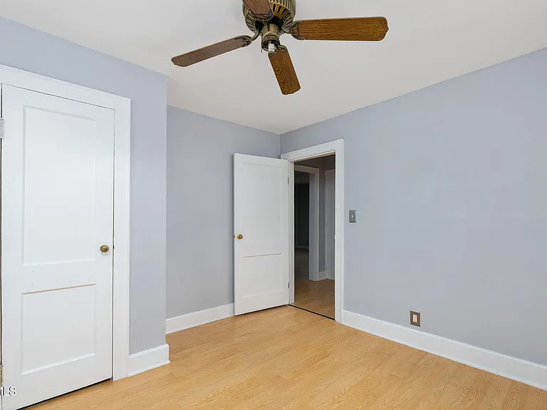 11 Birch St — Photo 14
