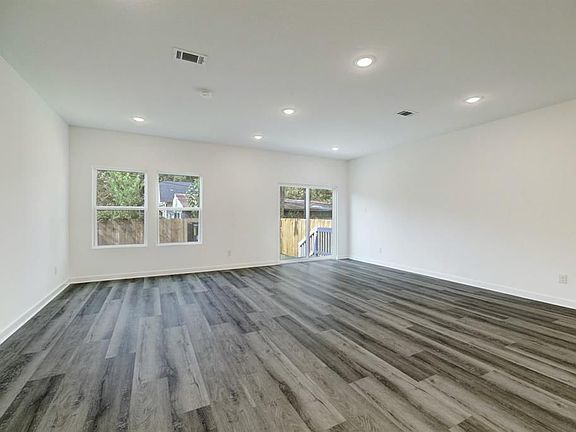 5th image of 505 Neyland St #B