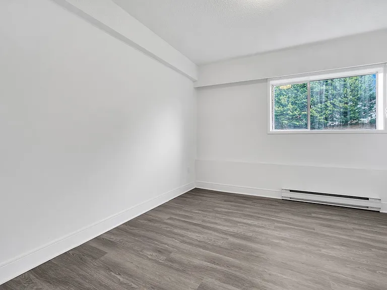1180 Colville Rd — Photo 10