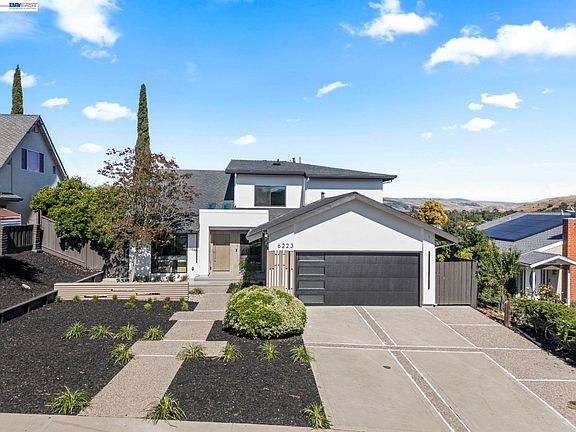 2nd image of 6223 Valroy Dr