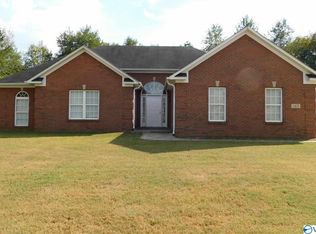 143 Danika Dr NW, Huntsville, AL 35806