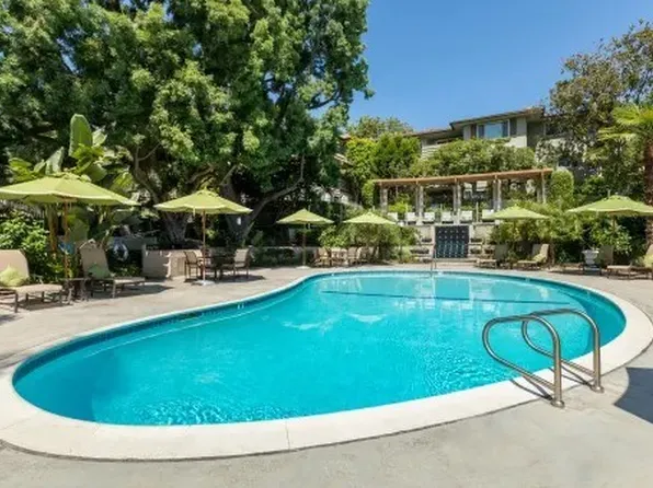 Orange Grove Circle