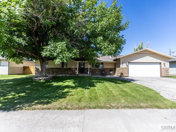 2405 Mesa St, Idaho Falls, ID 83401