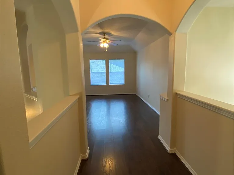 9210 Hidden Lake Cir E — Photo 41