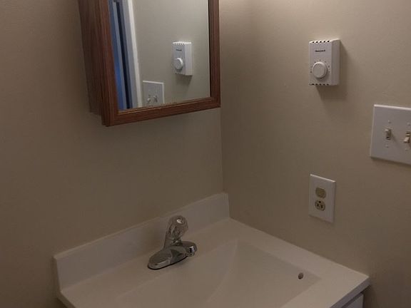 5th image of 1444 Kingston Ave APT G