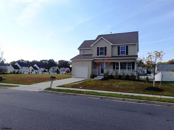 2nd image of 319 Meadows Dr