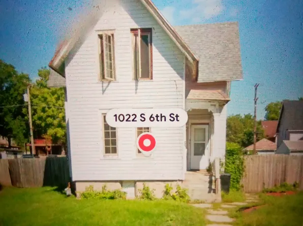1022 S 6th St #2, Rockford, IL 61104
