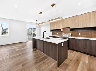 226 N Greystone Blvd, Cochrane, AB T4C3K3