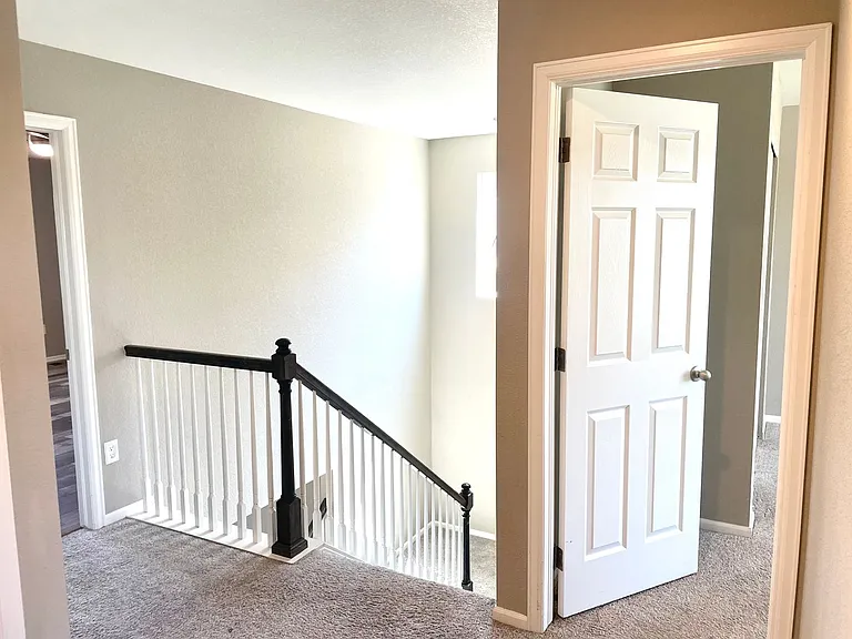 25147 E Maple Ave — Photo 16